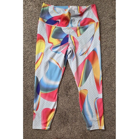 NWT Fabletics Athletic Set Size 1X Multicolor Cropped Leggings Top Power Hold - Picture 3 of 16